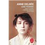 Une femme