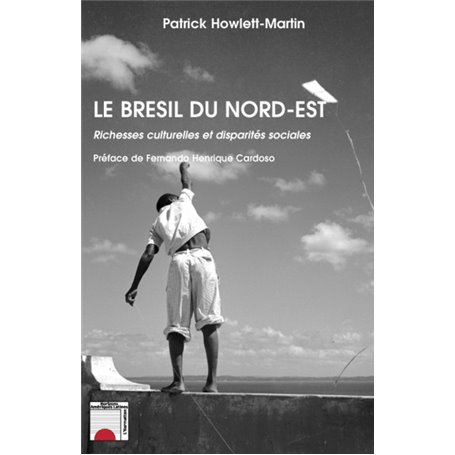 Dans la nuit le mur a frémi