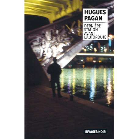 Dernière station avant l'autoroute