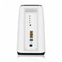 Zyxel FWA510 routeur sans fil Multi-Gigabit Ethernet Tri-bande (2,4 GHz / 5 GHz / 5 GHz) 5G Noir, Blanc