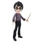 Wizarding World POUPÉE 20 CM HARRY POTTER - Poupée figurine Articulée Harry Potter 20 cm - Avec Baguette Magique et Tenu