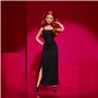Barbie Essentiels Poupée de Collection modèle 04 avec Cheveux Roux bouclés, Petite Robe Noire et Bottes, Tenue à Coupe Universel