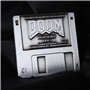 Badge à épingle DOOM Floppy Disk Limited Edition, 45 x 45mm, Métal Caoutchouc