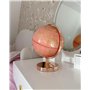 Globe Terrestre Rose pour Salon Chambre ou Bureau s'Adapte à Tout Type de Décoration d'Intérieur Moderne et Traditionnel Beliani