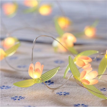 Lights4fun Guirlande Lumineuse avec Fleurs Roses et 20 LED Blanc Chaud à Piles avec Minuterie Résistante aux Intempéries Décorat