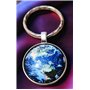 Promotech Porte-clés Terre - Sphère de terre plat en résine époxy et métal - Pendentif globe terrestre décoratif pour enfants et