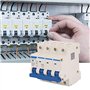 400V 32A Disjoncteur Miniature 4P Protection Contre Les Surcharges à Domicile Interrupteur D'air pour Lignes de Distribution D'é