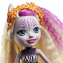 Enchantimals Savane Ensoleillée mini-poupée Zadie Zèbre et figurine animale Rayure, Jouet pour enfant, GTM27