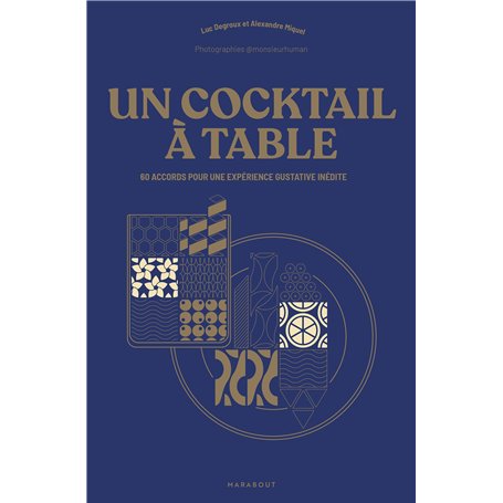Un cocktail à table