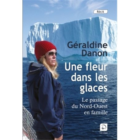 Une fleur dans les glaces