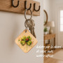 Rienco - Porte-clés trèfle à quatre feuilles avec coccinelle porte-bonheur - Pendentif en bois d'érable artisanal - Cadeau porte