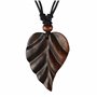 Collier ISLAND PIERCINGS N150 avec pendentif en forme de feuille - En bois - Fait à la main - Longueur réglable