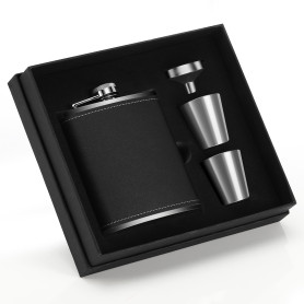Kasanni Flasque a Alcool 8oz/230 ML Flasque Whisky Flasque Personnalisable Avec Deux Verres à Shot et un Entonnoir, la Flasque e Kasanni Flasque a Alcool 8oz/230 ML Flasque Whisky Flasque Personnalisable Avec Deux Verres à Shot et un Entonnoir, la Flasque e
