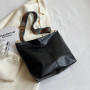 Namenand Bandoulière Femme, Main Grand Cuir PU Sac Hobo Sac Portable Femme avec Bandoulière Réglable, Avec large sangle, pour Tr