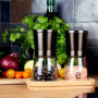 Ensemble de Moulin à Poivres et Sel en Acier Inoxydable Noir Avec Support en Bois Bambou – Salière et Poivrières avec Grosseur R