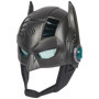 DC Comics Masque de Batman armure Up avec visière, plus de 15 sons et phrases, lumineux, piles incluses, costume de super héros,