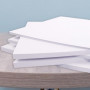 BCreativetolearn Lot de 100 feuilles de papier cartonné A4 blanc brillant 180 g/m² lisse pour imprimante, photocopieur, dessin, 