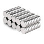 JUNAN Lot de 100 Mini aimants Ronds pour réfrigérateur, Bureau, Tableau Blanc, travaux manuels（6x1.3mm）