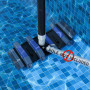 POOLAZA Aspirateur de piscine, aspirateur de piscine pondéré avec raccord de tuyau pivotant de 1-1/2", brosse pour sols et latér