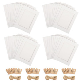 Guirlande Photo Delaesi avec 40 Cadres en Papier et Pinces en Bois - Décoration Murale Élégante