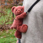 Sac Doudou Ours Terracotta - Peluche à Main Douce et Tendance