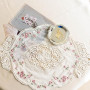 Anevous Lot de 2 sets de table rétro en dentelle, 31x44 cm, sets de table brodés à la main décoratifs ovales, nappe lavable fleu